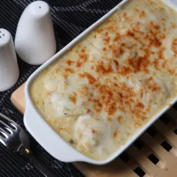 طاجن كريمة بالجبنة - جمبري + سمك